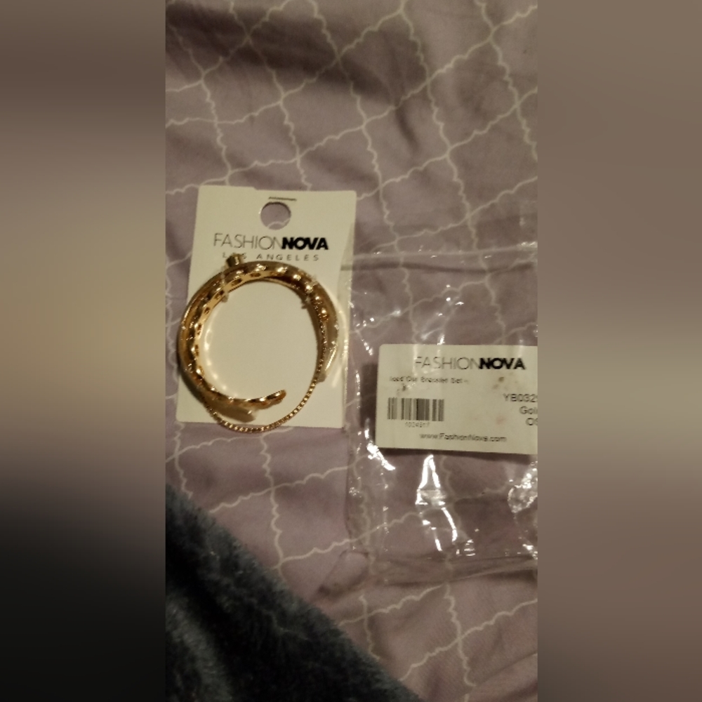 Braceslets